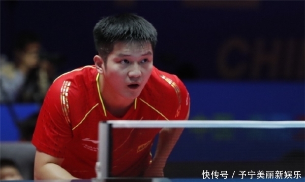 她似乎已经