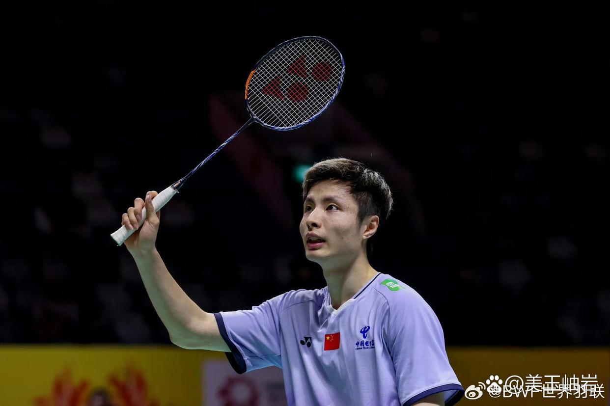 球探为之侧 球探为之侧