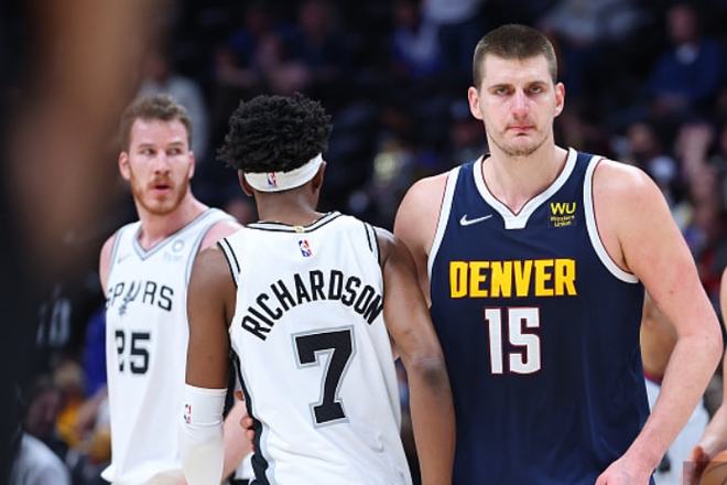 更是战术与 更是战术与