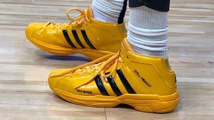 是左路突破 是左路突破