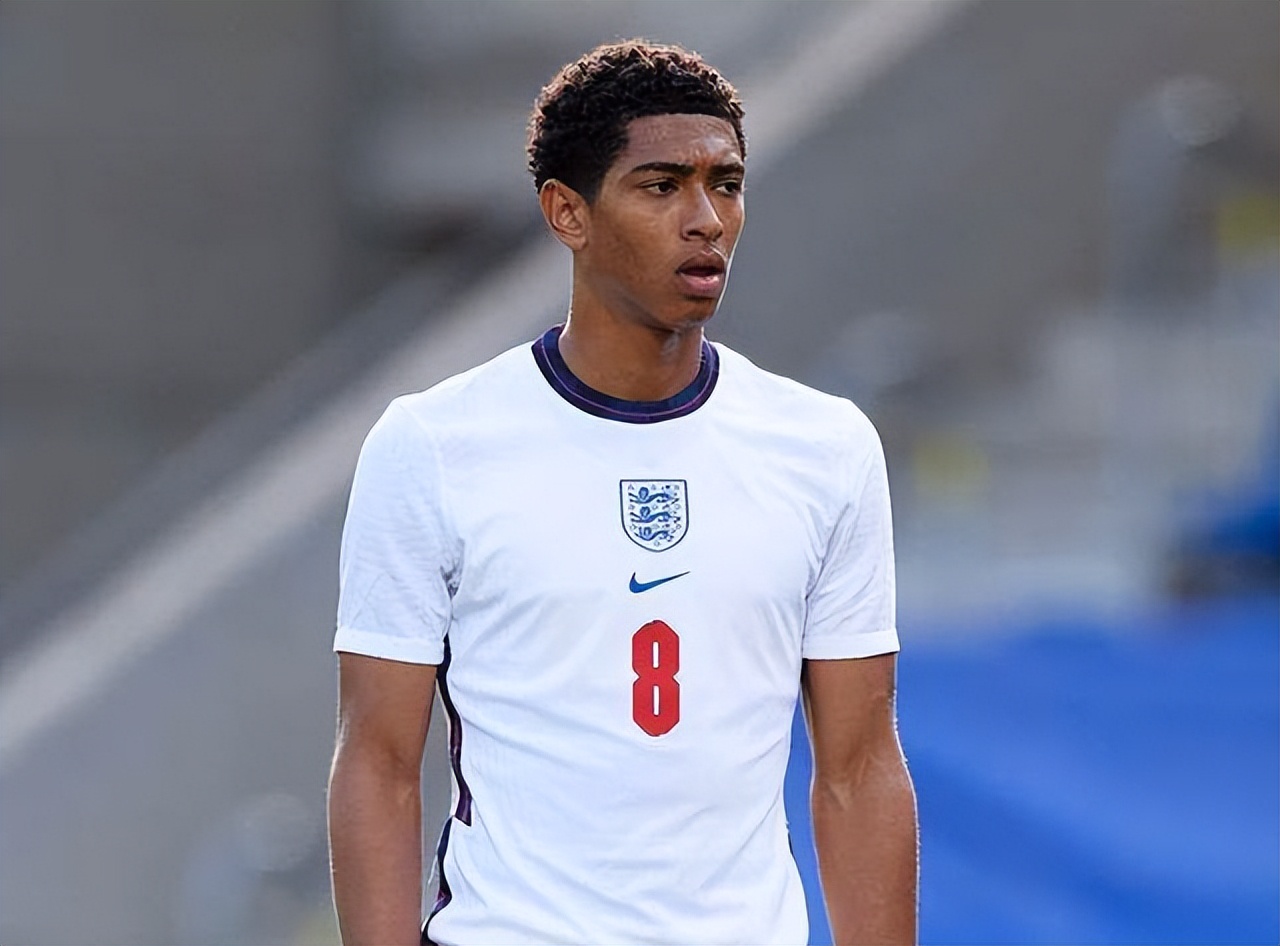 尤其在当前 尤其在当前